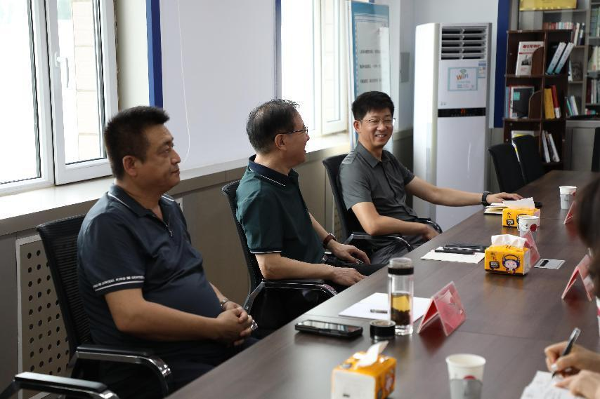 河北省質(zhì)量研究會副會長李恩德到建發(fā)集團檢測中心調(diào)研指導(dǎo)工作